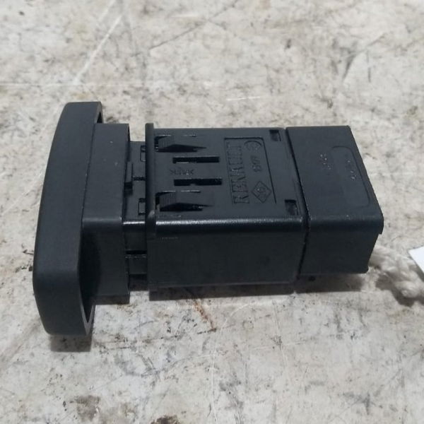 Botão Pisca Alerta Renault Sandero 2012