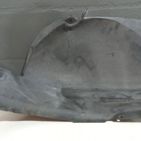 Para Barro Dianteiro Direito Sandero Com Detalhe