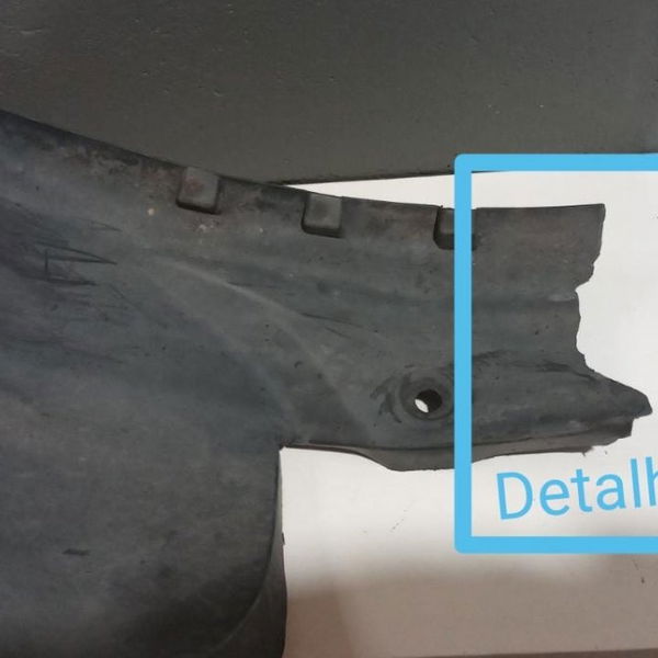 Para Barro Dianteiro Direito Sandero Com Detalhe