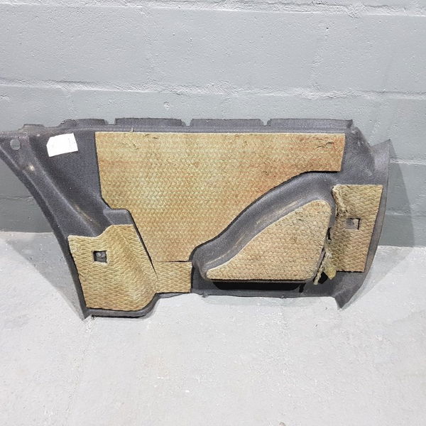 Acabamento Revestimento Do Porta Malas Direito Xsara Picasso