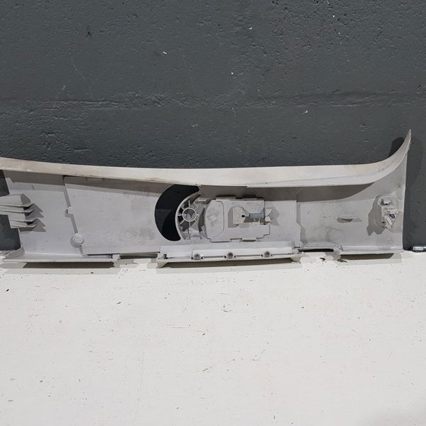 Acabamento Coluna Central E. Citroen C8 2004