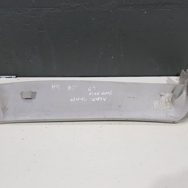 Acabamento Interno D. Tampa Mala Citroen C8 2004