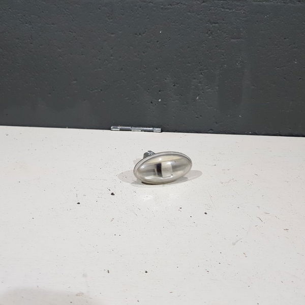 Pisca Para Lama Esquerdo Peugeot 207