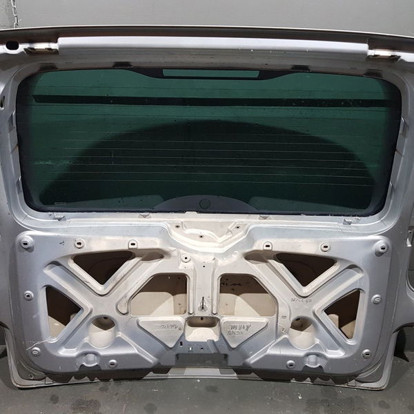 Tampa Capo Traseiro Mala Citroen C8 2004