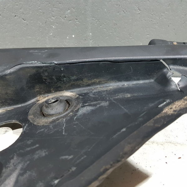 Acabamento Churrasqueira Lado Direito Citroen C8 Com Avaria