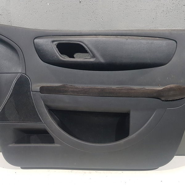 Forro De Porta D.d. C4 Hatch