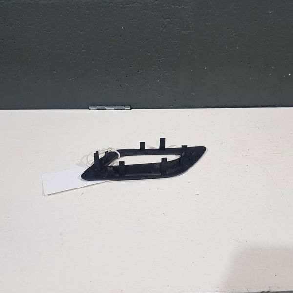 Acabamento Maçaneta Interna T.d. Citroen C4 Hatch