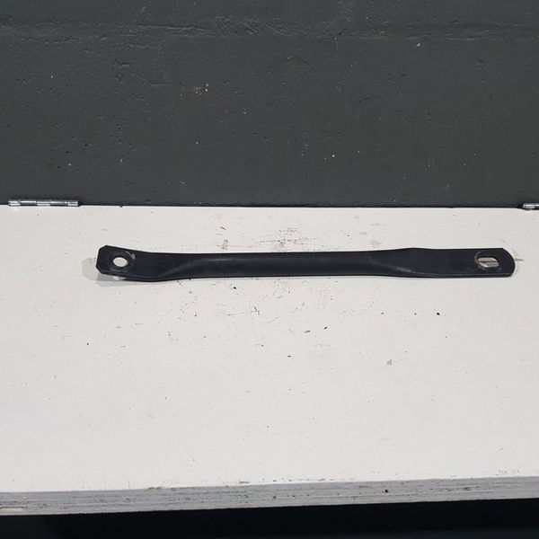 Barra Fixação Agregado E' Citroen C8 2004