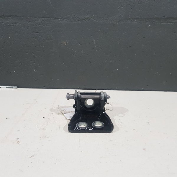 Dobradiça Porta Inferior Traseira Direita Citroen C4 Hatch