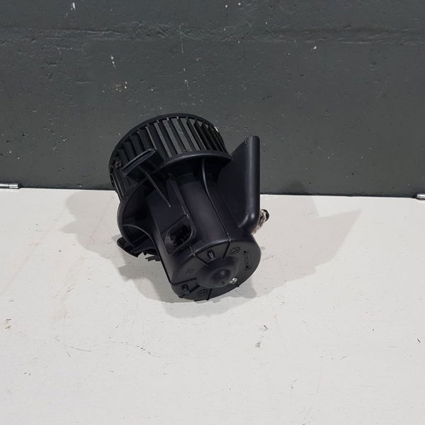 Motor Ventilação Caixa De Ar Interna Peugeot 307