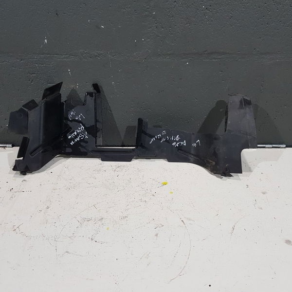 Acabamento Defletor Radiador Citroen Xsara Picasso Esq