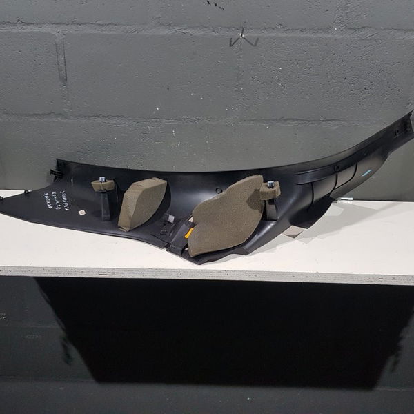 Acabamento Coluna Traseira Direita Citroen C4 Hatch