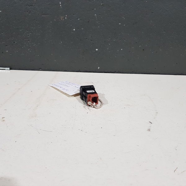 Botão Abertura Portinhola Tanque De Combustivel C4 Picasso