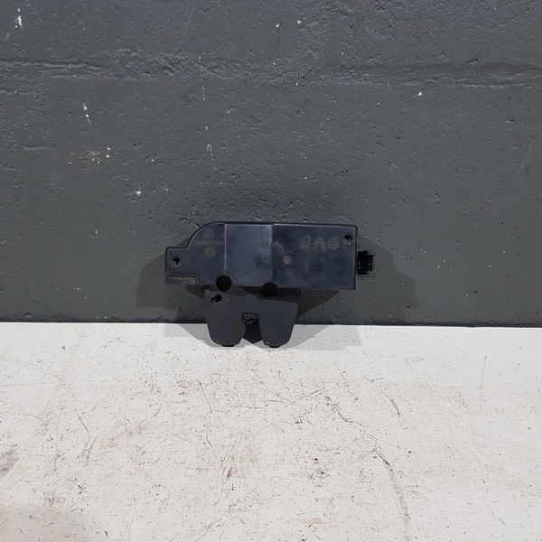 Fechadura Porta Malas Citroen C8