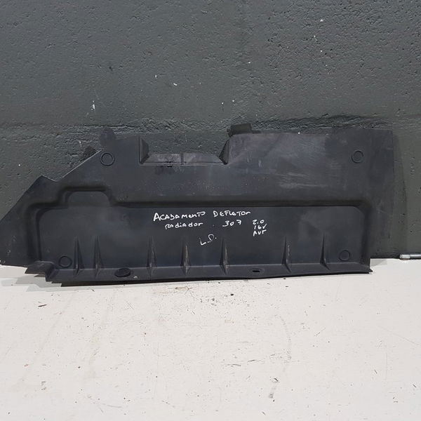 Acabamento Defletor Radiador Peugeot 307 2.0 16v Direito
