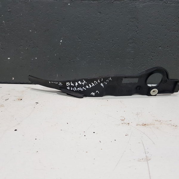 Acabamento Churrasqueira Lado Esquerdo Renault Kangoo 2001