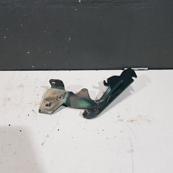 Dobradiça Capo Dianteiro  Esquerdo Renault Kangoo 2001