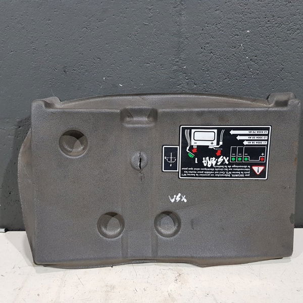 Protetor Bateria Citroen Xsara Picasso 2011 C Avaria
