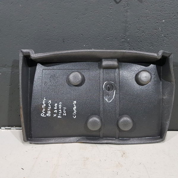 Protetor Bateria Citroen Xsara Picasso 2011 C Avaria