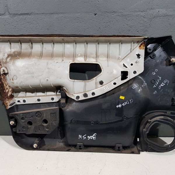Forro Porta Dianteira Direita Peugeot 306 Sw 2000 C Detalhes