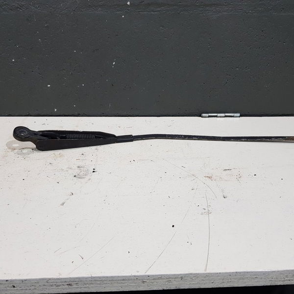 Braço Direito Limpador Para Brisa Renault Kangoo 2001