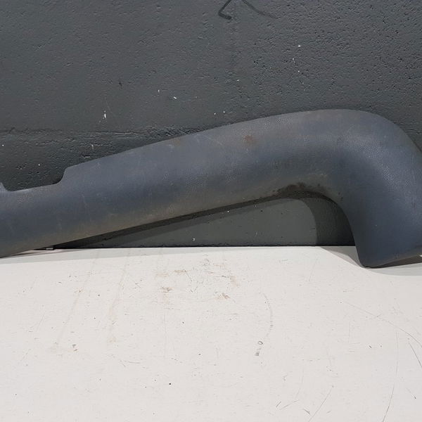 Soleira De Porta Dianteira Direita Renault Kangoo 2001