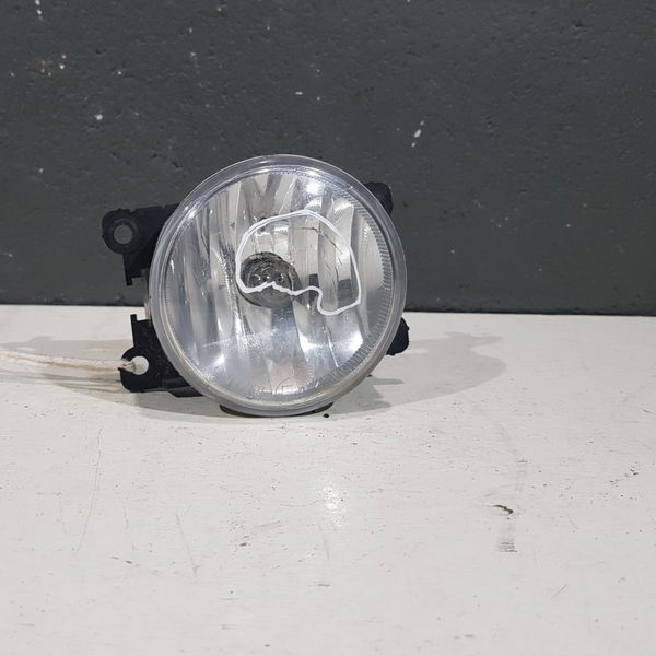 Farol Milha Peugeot 207 Com Avaria