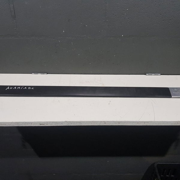 Friso Porta Dianteira Direito Renault Megane Com Detalhe