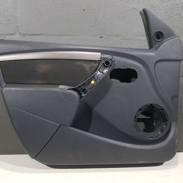 Forro Porta Dianteira Esquerda Renault Sandero 2010