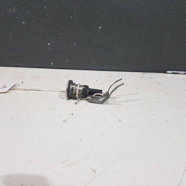 Cilindro Porta Dianteira Direita Renault Sandero 2010