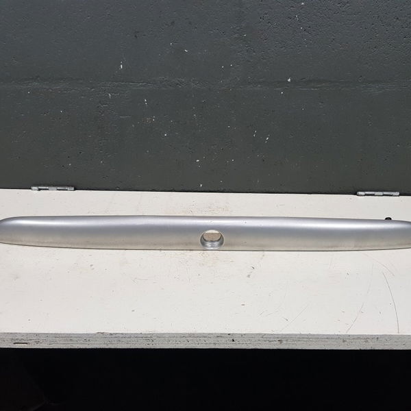 Friso Puxador Porta Malas Peugeot 406 2001