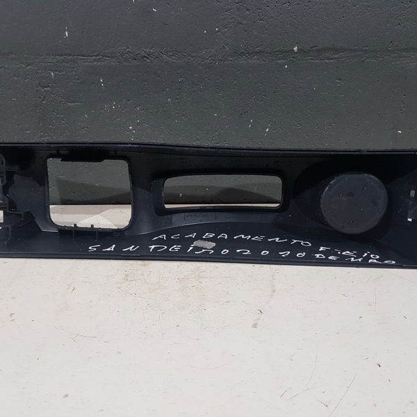 Console Central Parte Tras Renault Sandero 2010