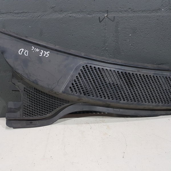Churrasqueira Lado Direito Renault Scenic