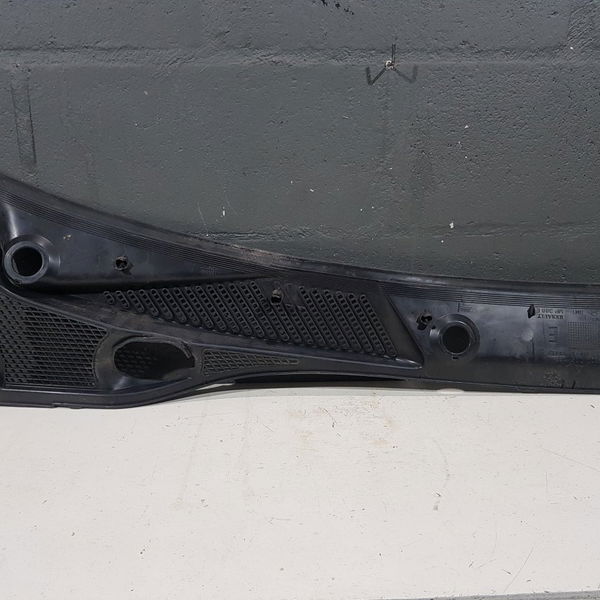 Churrasqueira Lado Esquerdo Renault Clio 2001 Com Detalhes