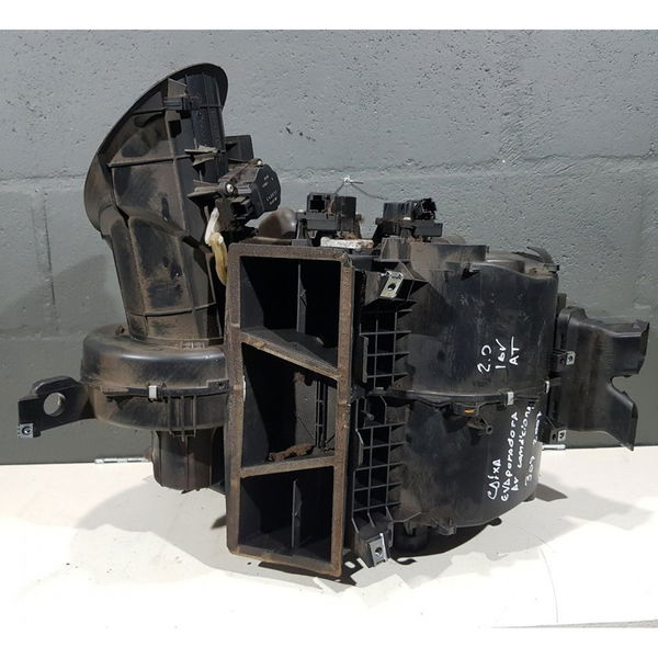 Caixa Evaporadora Ar Condicionado Peugeot 307 2010 2.0 16v