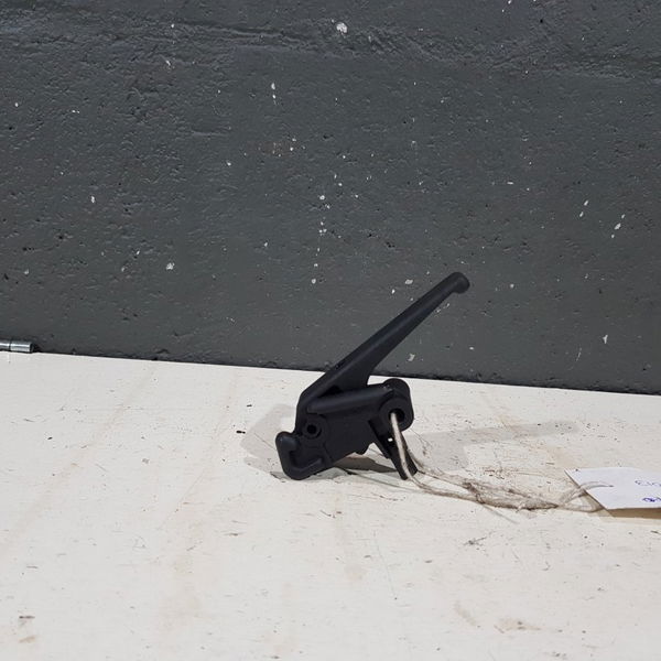 Puxador Capo Dianteiro Citroen C4 Hatch 2010