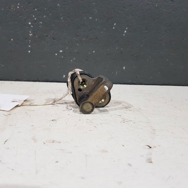 Batente Porta Dianteira Direita Kangoo 2001