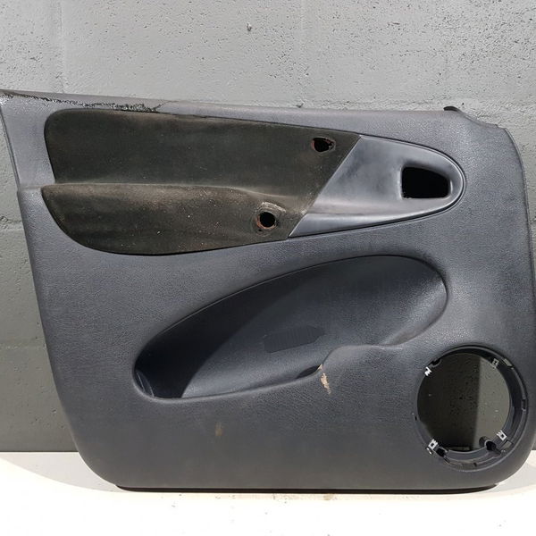 Forro Porta Dianteira Esquerda Citroen Xsara Picasso 2011