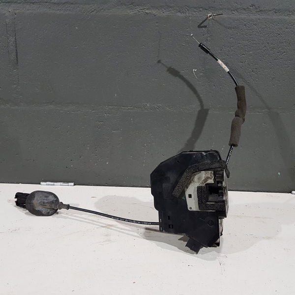 Fechadur Porta Dianteira Direita Renault Fluence 2014