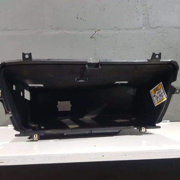 Caixa Porta Luvas Peugeot 206 2001