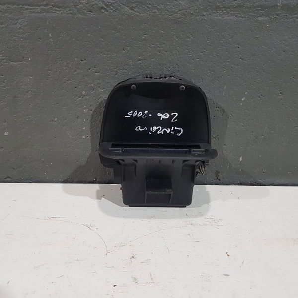 Cinzeiro Porta Treco Peugeot 206 2005