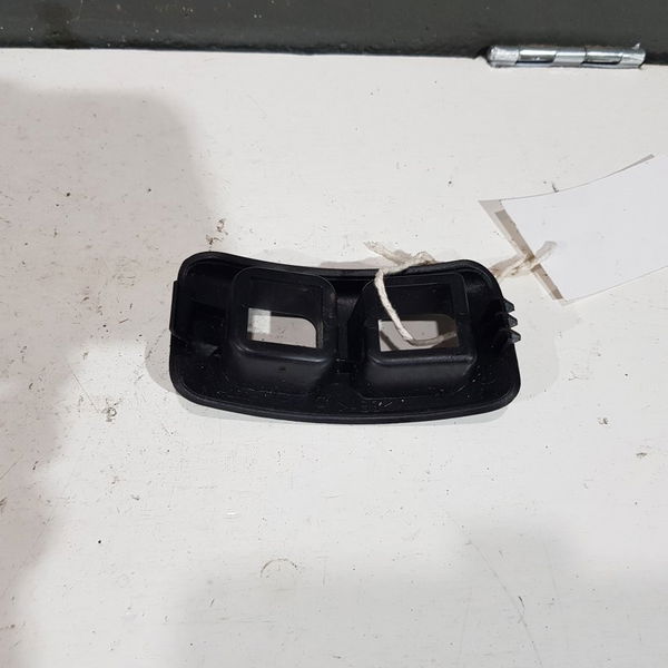 Acabamento Botões Trava E Alarme Peugeot 207 Passion 2011