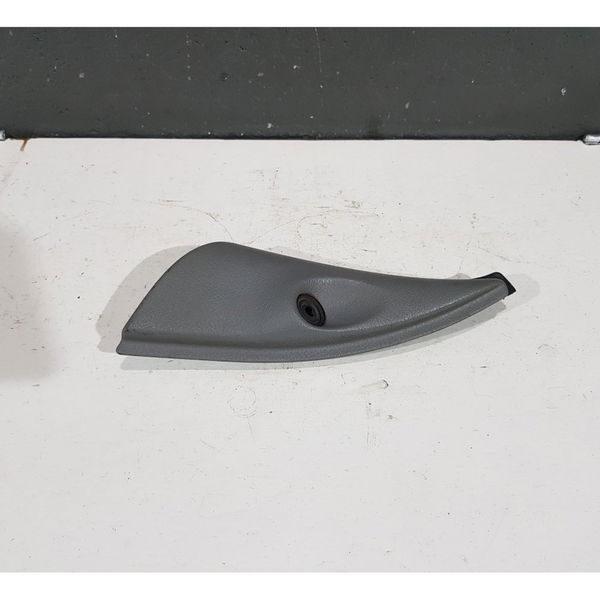 Acabamento Interno Retrovisor Esquerdo Clio 2007 Com Avaria