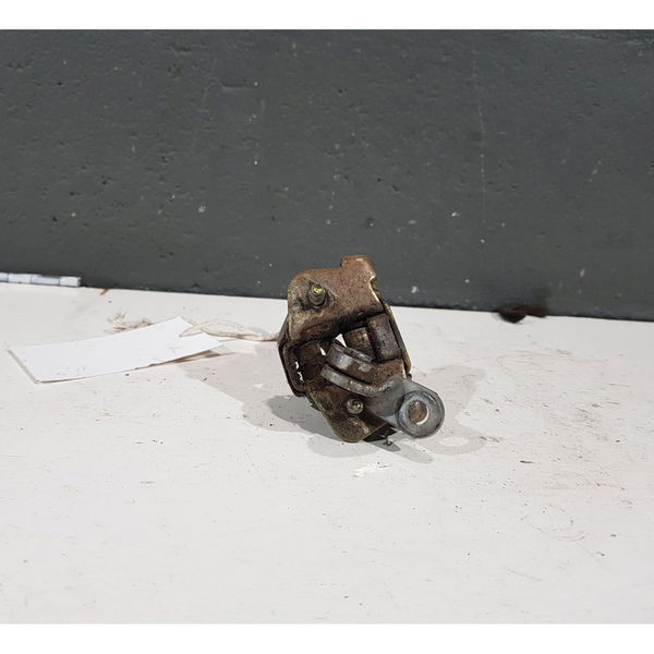 Limitador Porta Dianteira Esquerda Renault Clio 2007