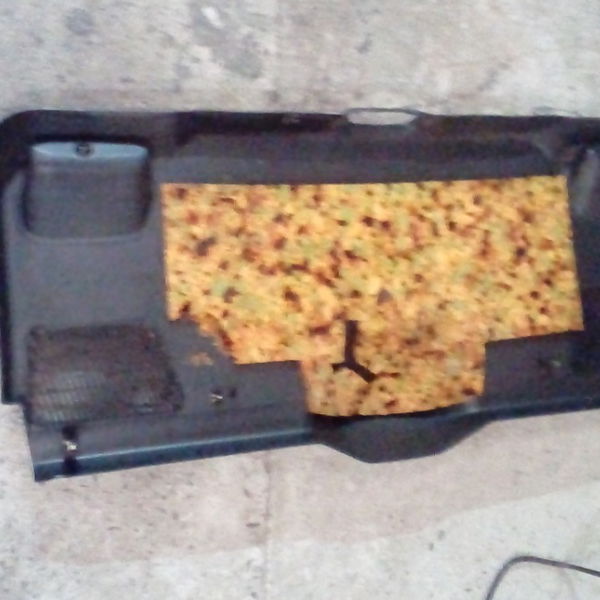 Acabamento Tampa Traseira Porta Malas Peugeot 306 Sw Detalhe