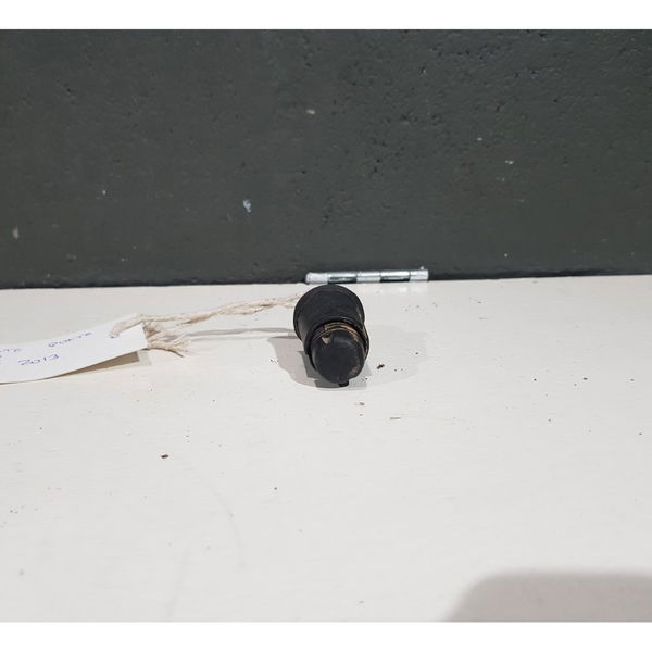 Batente Porta Malas Citroen  C3 2013
