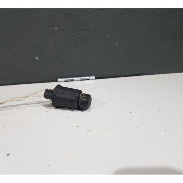 Batente Porta Malas Citroen  C3 2013