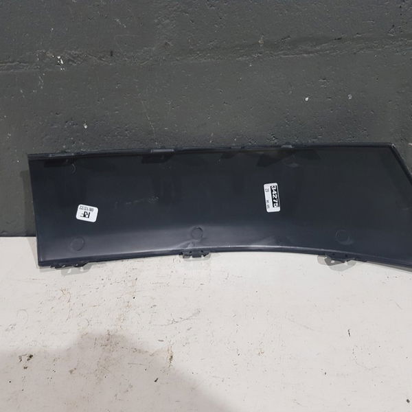 Moldura Esquerda Para Choque Dianteiro Renault Clio 03 05
