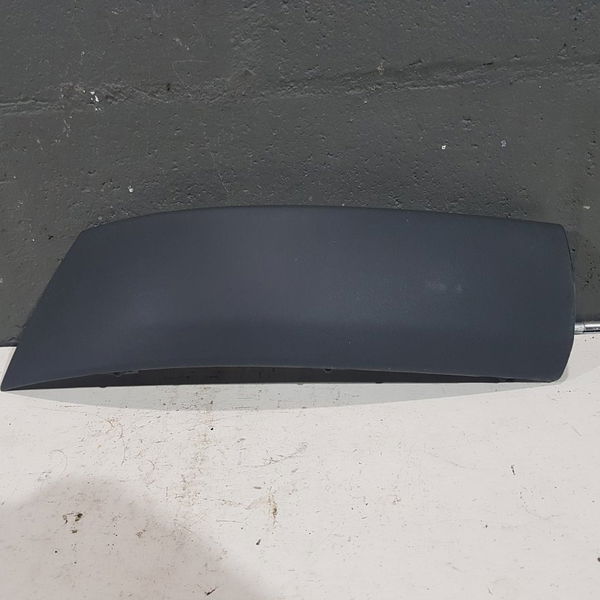 Moldura Esquerda Para Choque Dianteiro Renault Clio 03 05