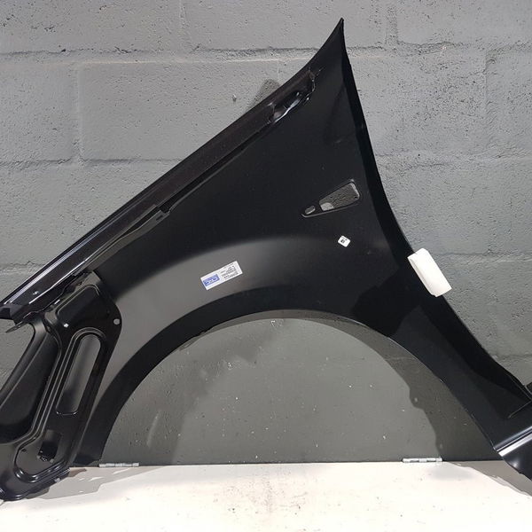 Para Lama Dianteiro Direito Renault Sandero 2008 2014